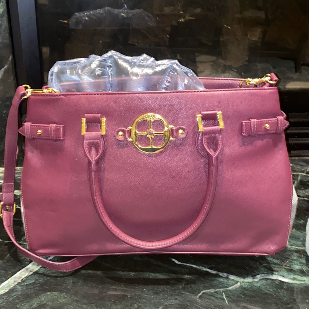 Satchel Chic